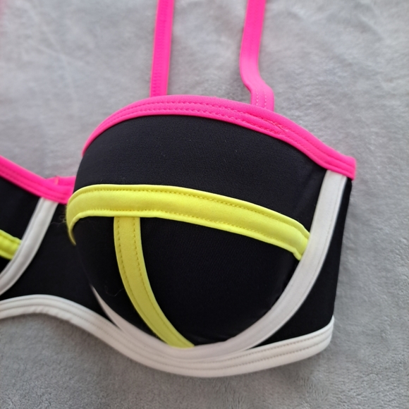 NWT Womens Body Blast Swim Bra Black Pink Green Neon Beachy Summer Small - Picture 5 of 12